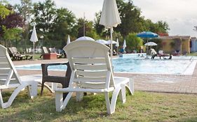 Centro Vacanze - Garden River