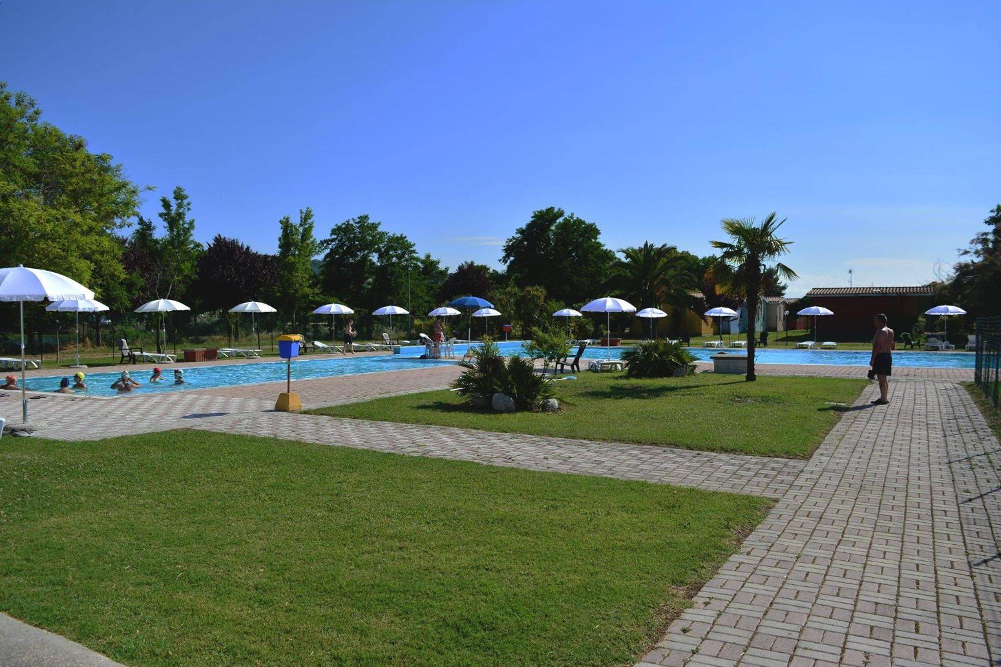 Centro Vacanze - Garden River Altidona Exterior photo